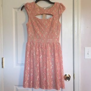 MALLOY Women’s lace dress
